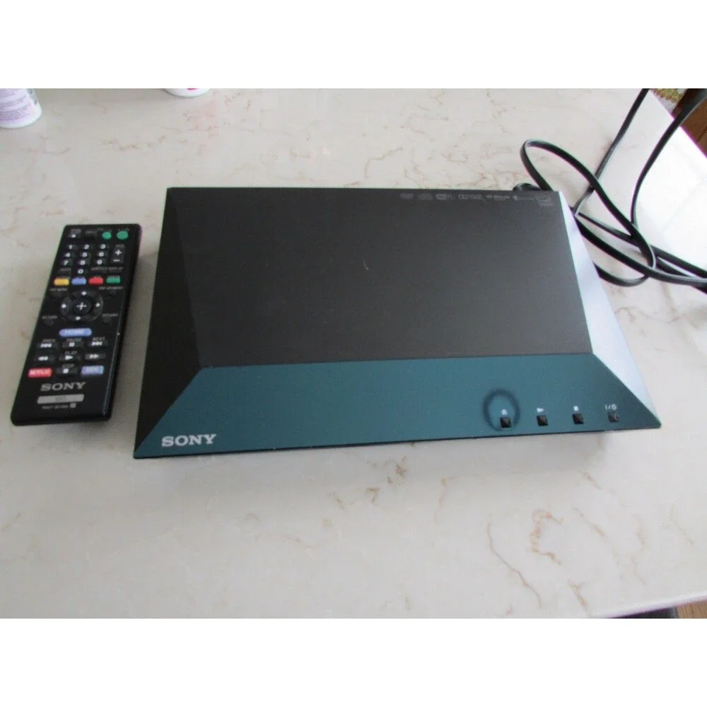 Sony BDP-S3100 Smart Blu-ray DVD Player WiFi Wireless Streaming HDMI with Remote